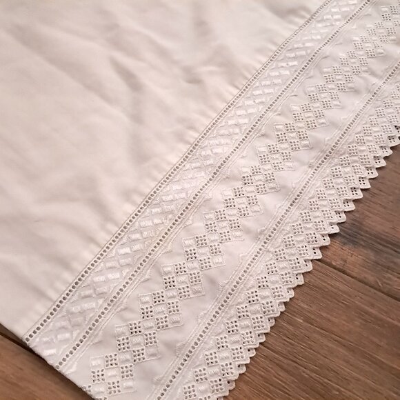 Vintage Cannon King Set 2 pillowcases Tres Grand Lace trim ivory off white cream - Picture 3 of 11